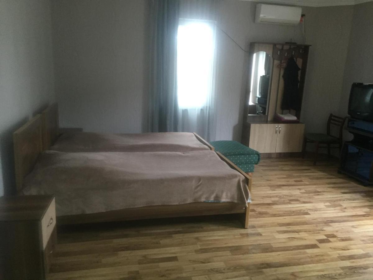 Hotelruslan Poti Exterior foto